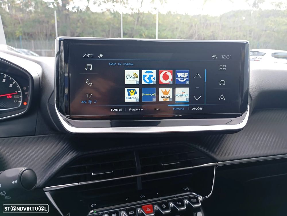 Peugeot 2008 1.2 PureTech Active - 8