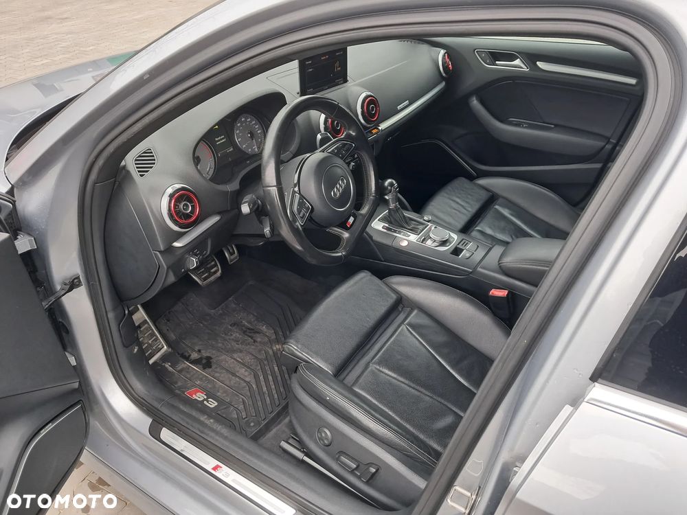 Audi S3 2.0 TFSI Quattro S tronic - 11