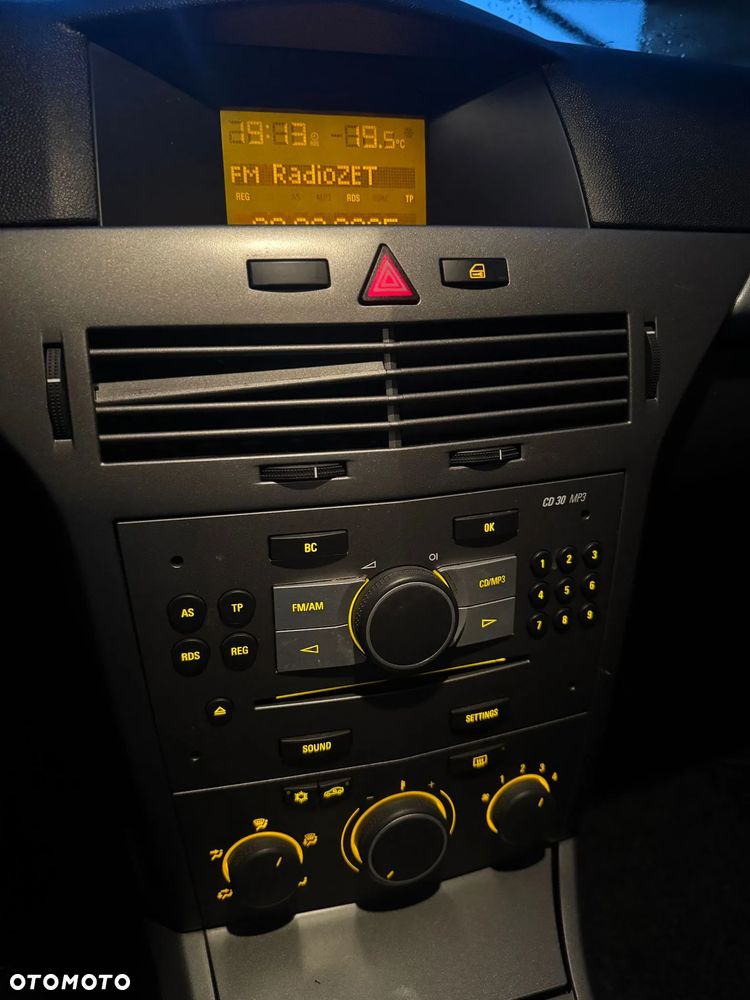 Opel Astra 1.4 Edition - 17