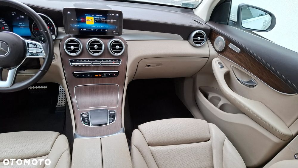 Mercedes-Benz GLC 200 d 4-Matic Business Edition - 29