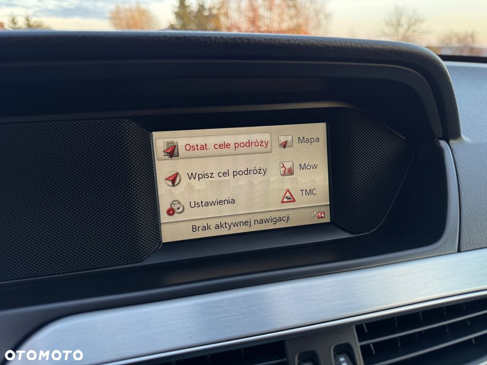 Mercedes-Benz Klasa C 180 Coupe AMG Line - 34