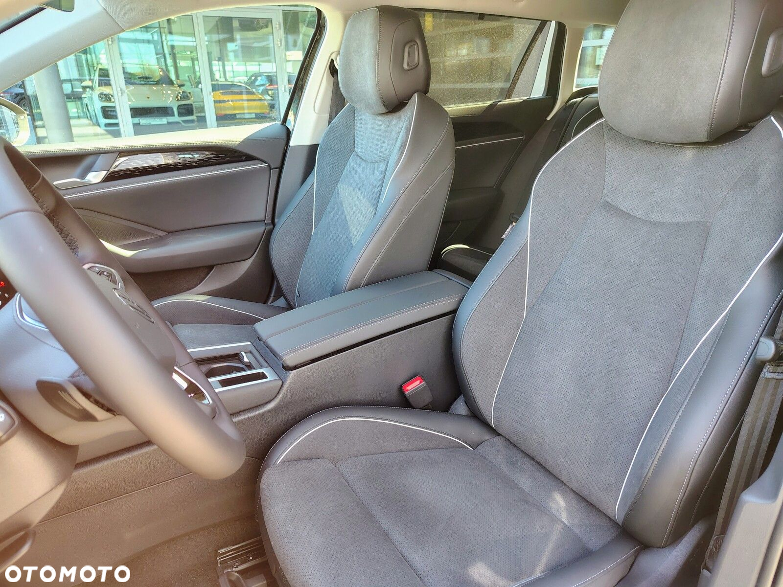 Volkswagen Passat - 22