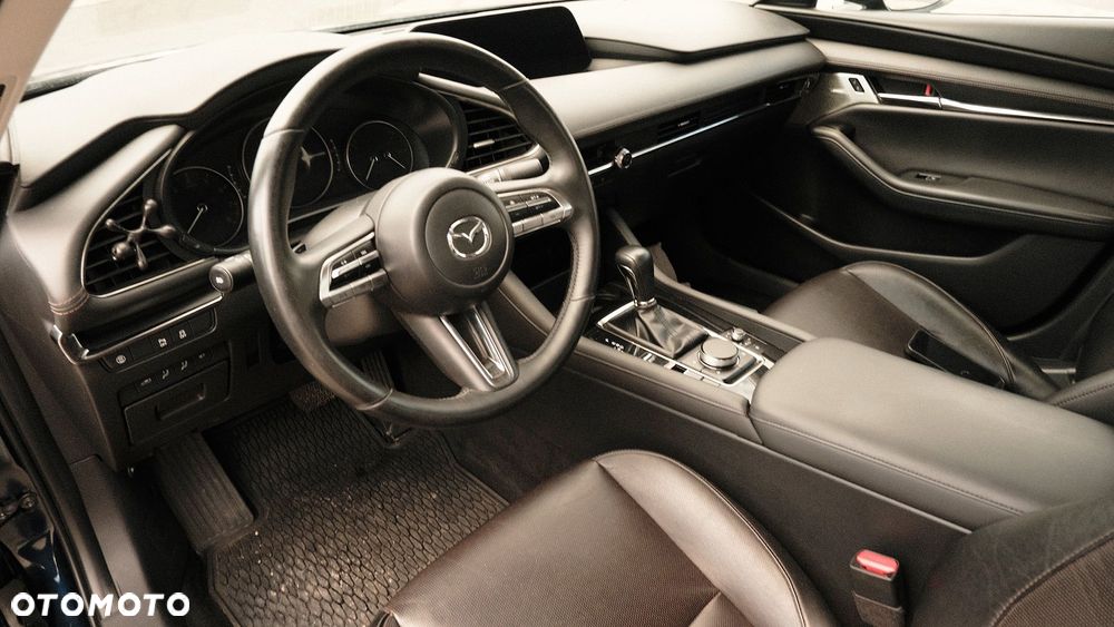Mazda 3 - 11