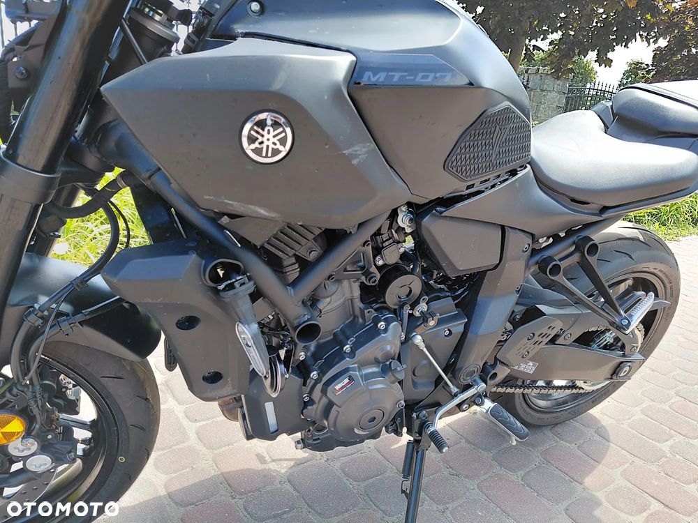 Yamaha MT - 19