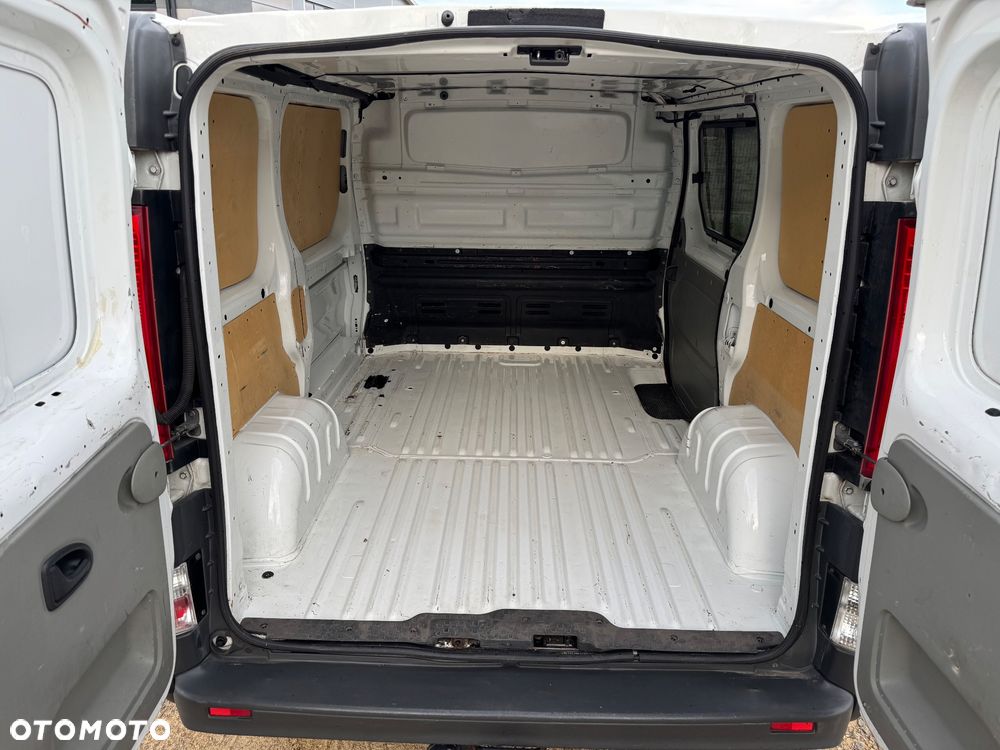 Renault Trafic - 11