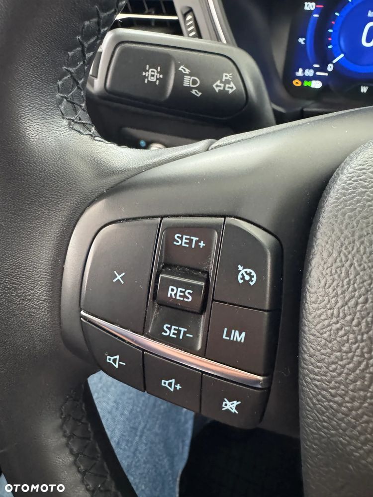 Ford Kuga 2.0 EcoBlue AWD ST-Line X - 23
