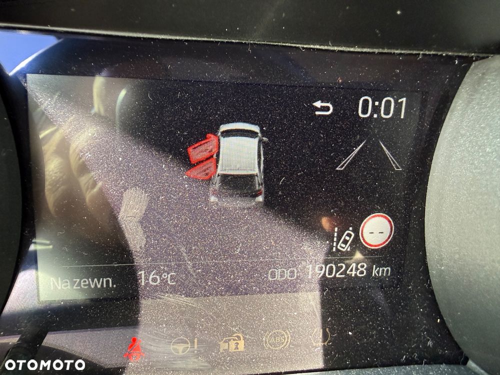 Toyota Yaris Hybrid 1.5 Executive - 22