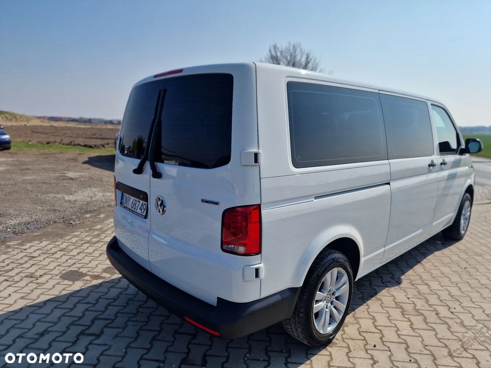 Volkswagen Caravelle 2.0 TDI L2 Highline 4Motion DSG - 9