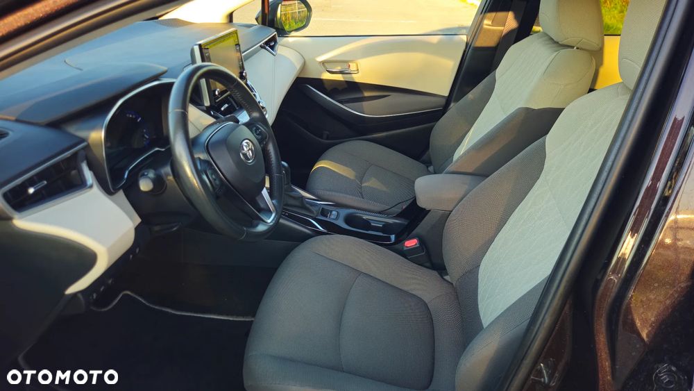 Toyota Corolla - 7