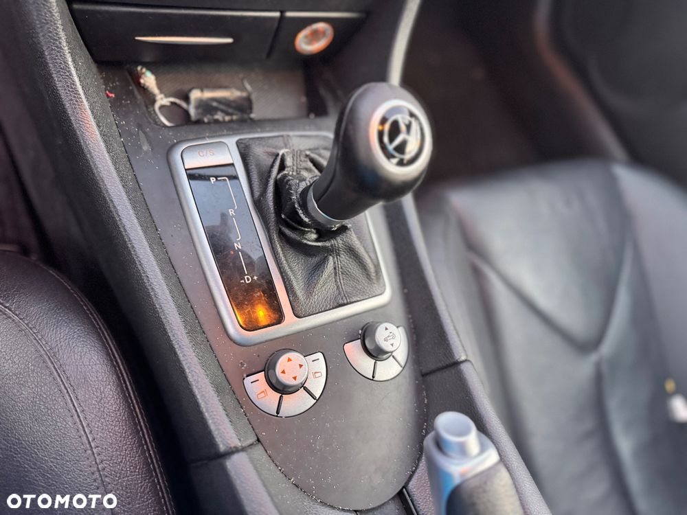 Mercedes-Benz SLK - 11