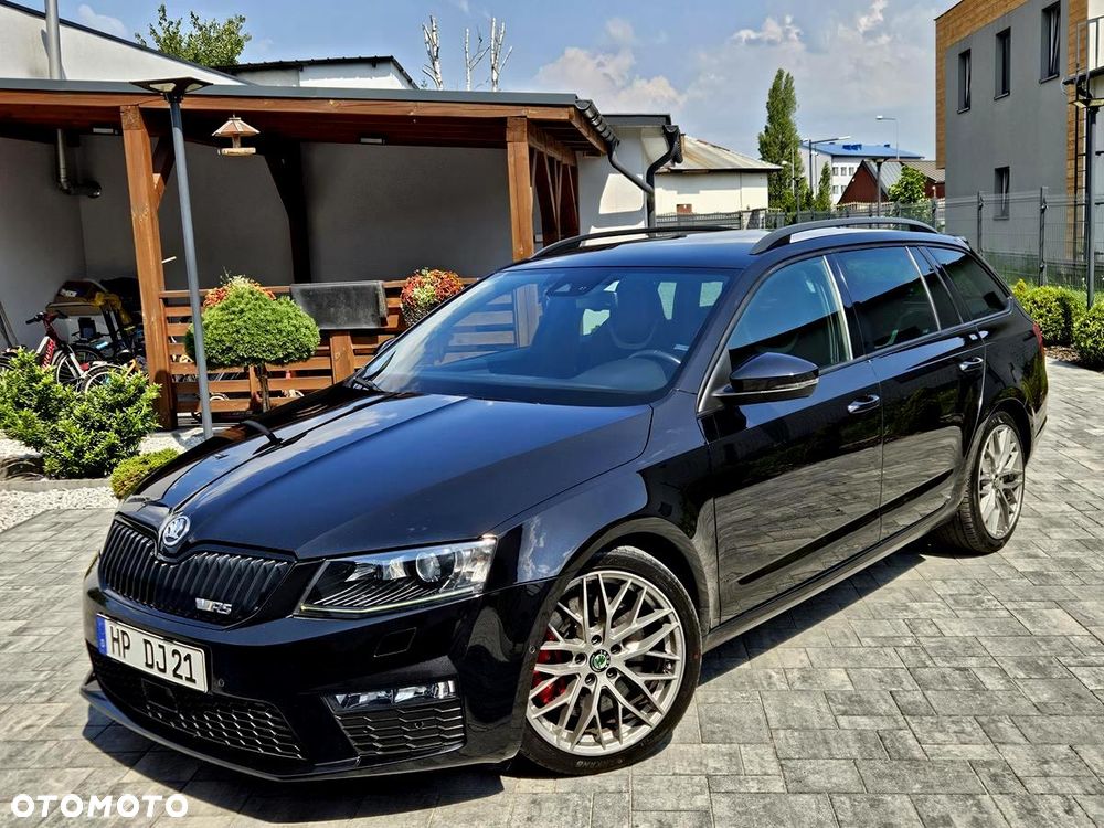 Skoda Octavia 2.0 TDI DSG RS - 3