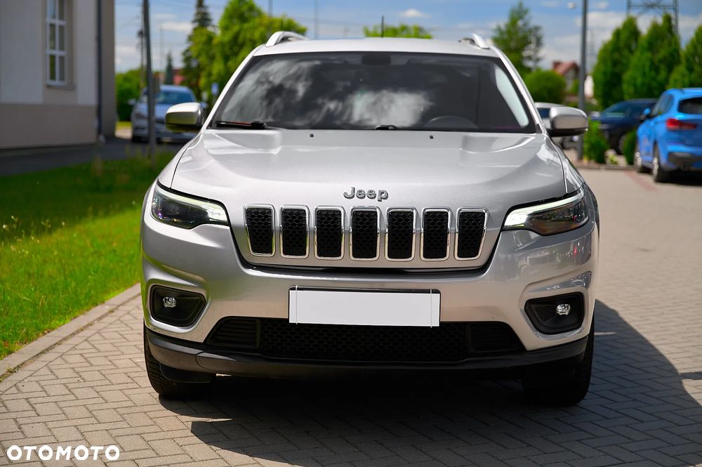 Jeep Cherokee - 3