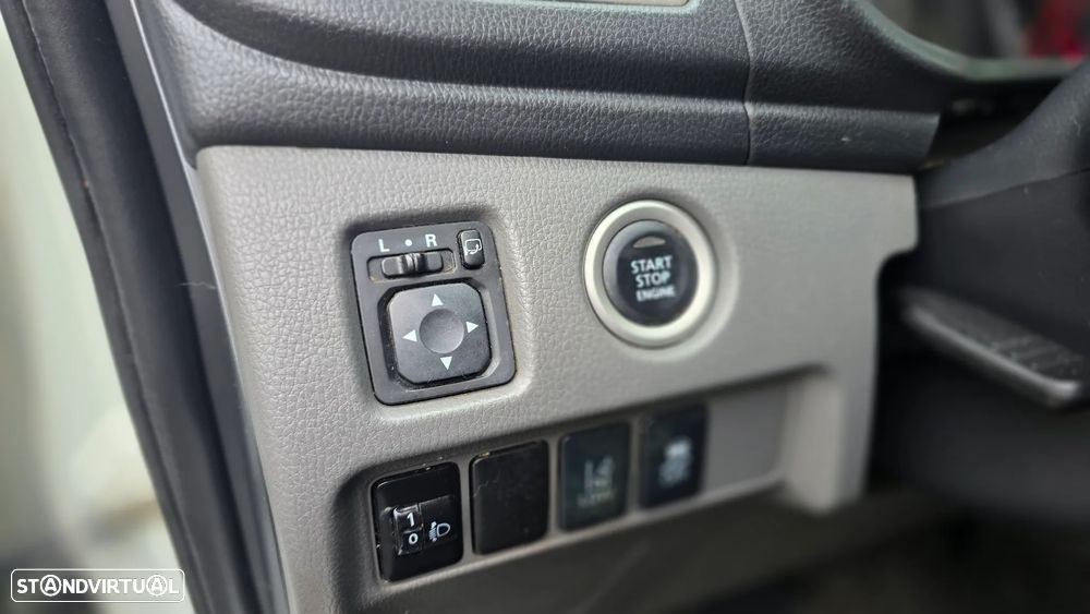 Mitsubishi L200 Pick Up 4x4 S&S Cabine Dupla Diamant Edition - 23