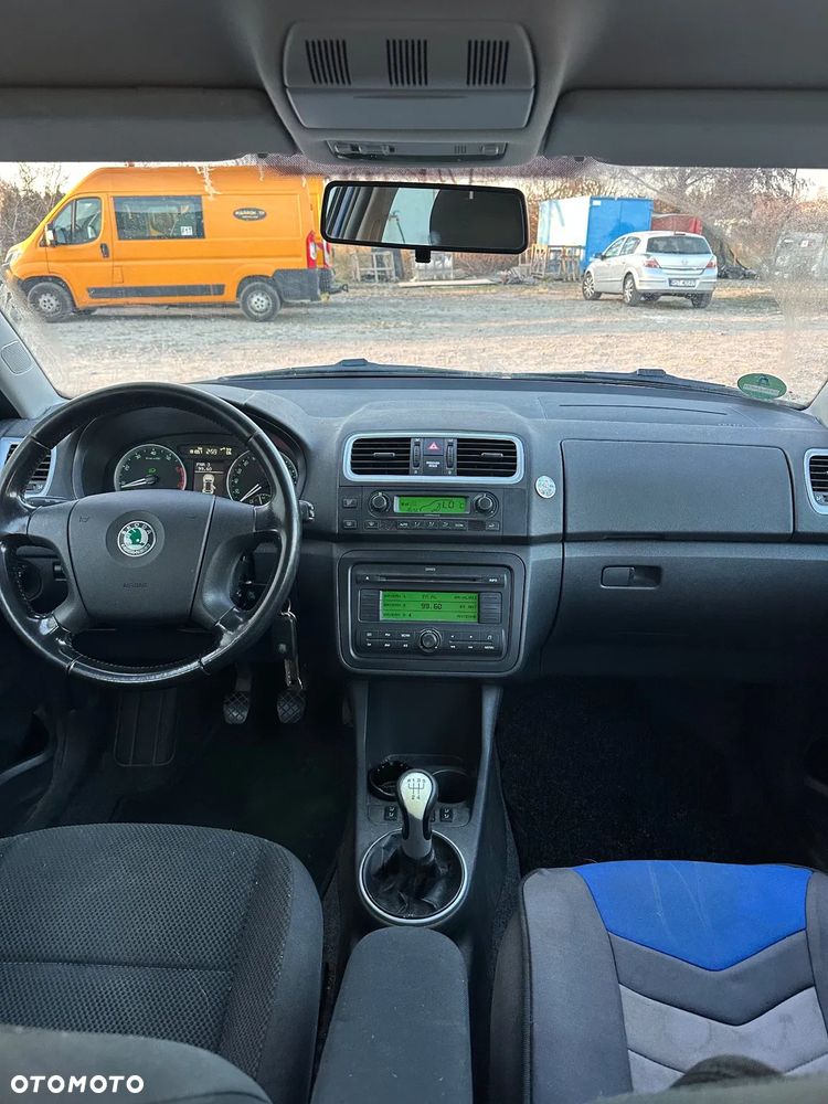 Skoda Fabia 1.4 MPI Cool Colour Edition - 12