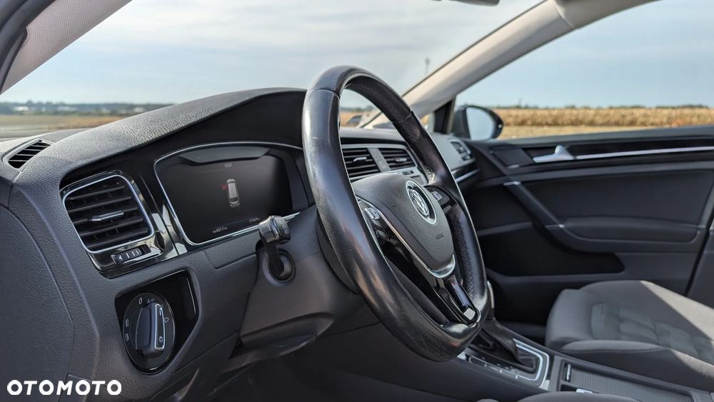 Volkswagen Golf VII 1.5 TSI BMT Evo Highline DSG - 9