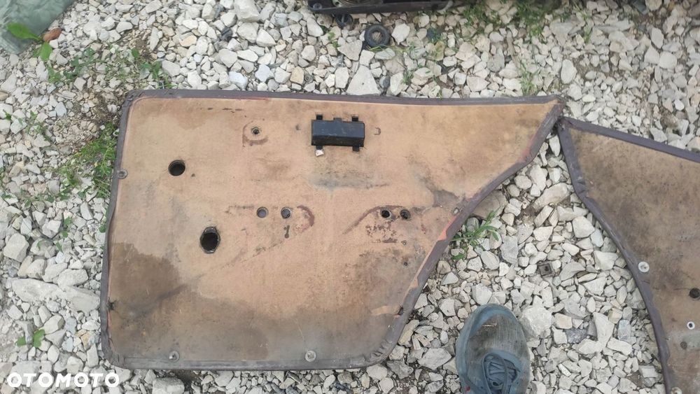 KL BOCZKI DRZWI TAPICERKI KPL FSO POLONEZ 1979r - 10