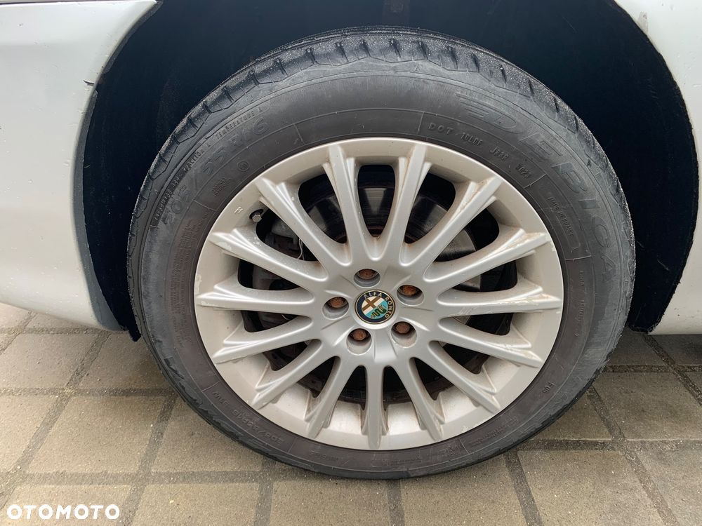 Alfa Romeo 147 1.9 JTD Progression - 8