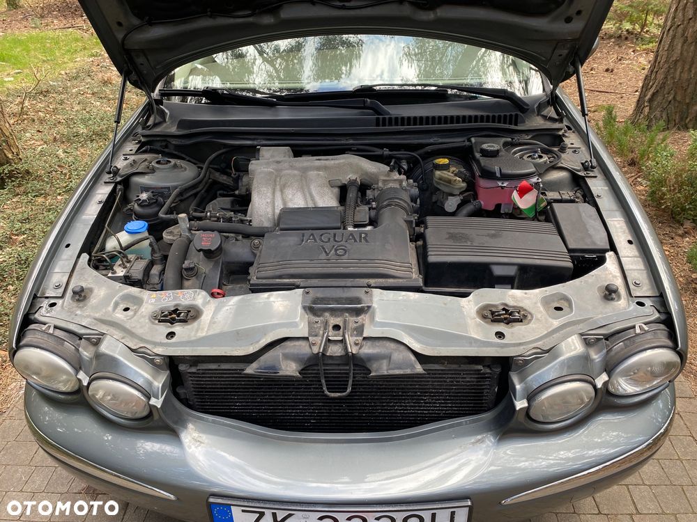 Jaguar X-Type 2.5 High - 10