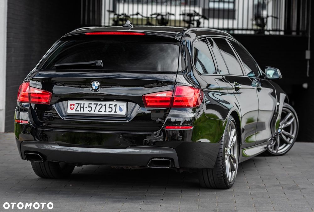 BMW Seria 5 M550d xDrive - 12