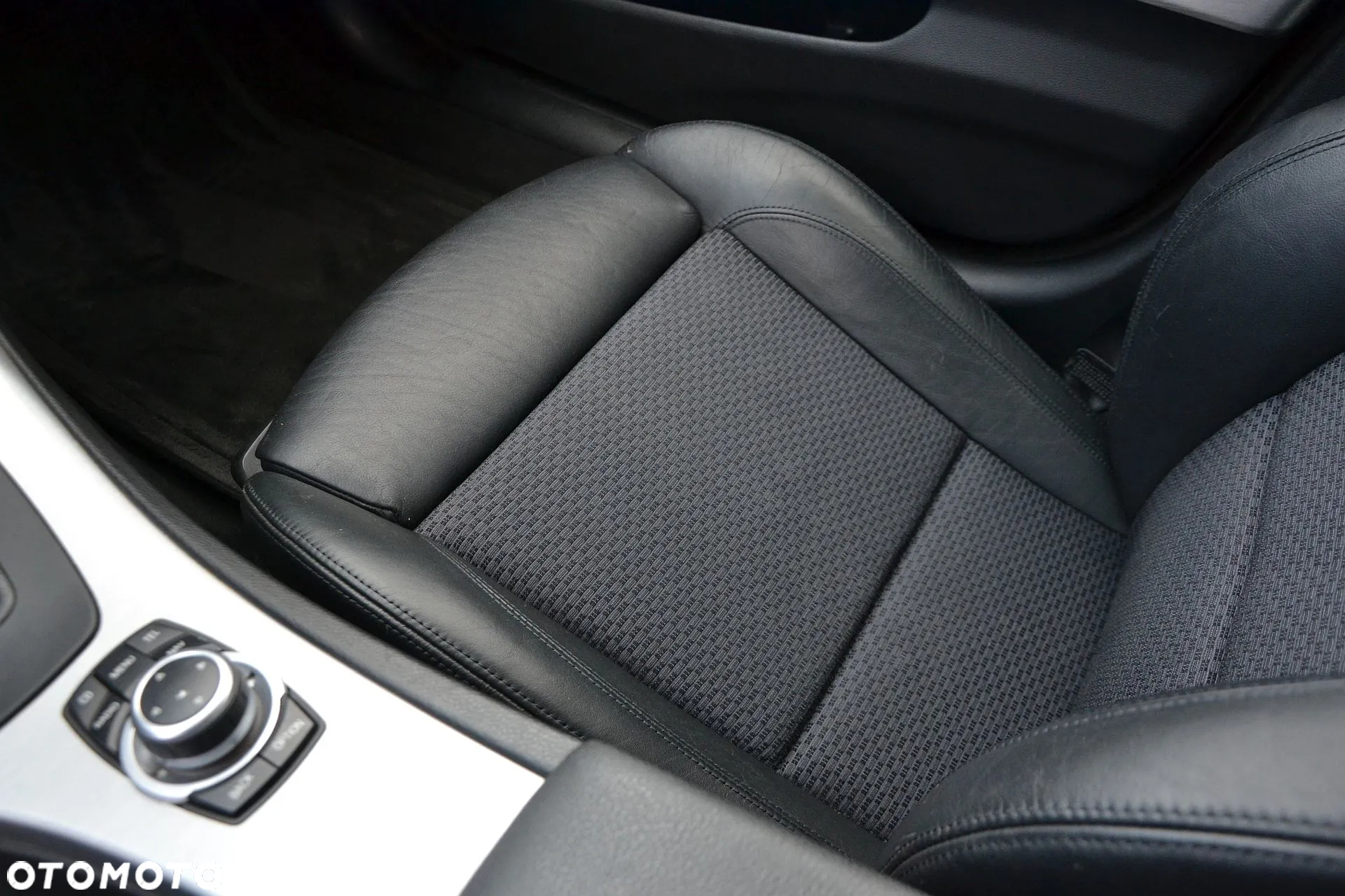 BMW Seria 3 335d DPF Edition Exclusive - 31