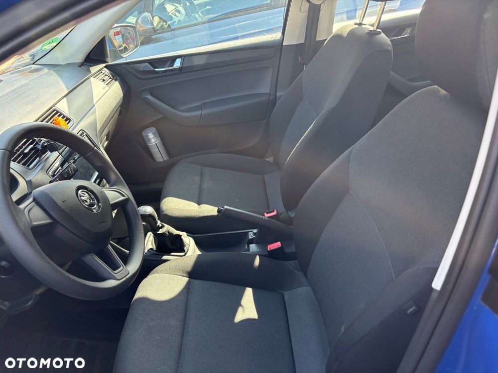 Skoda RAPID 1.0 TSI Ambition - 10
