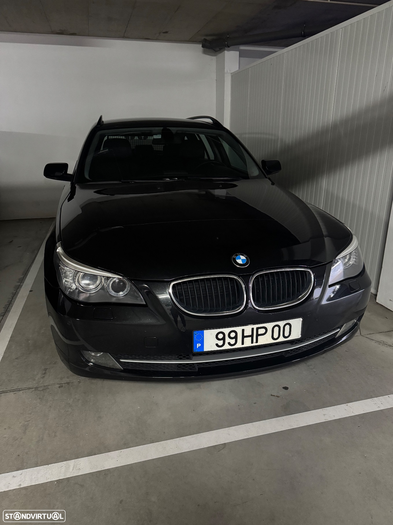 BMW 520 dA Touring Executive - 2