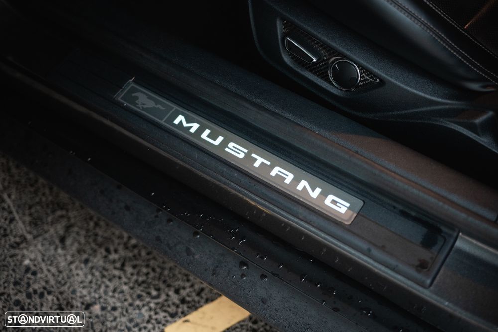 Ford Mustang 2.3 Eco Boost - 43