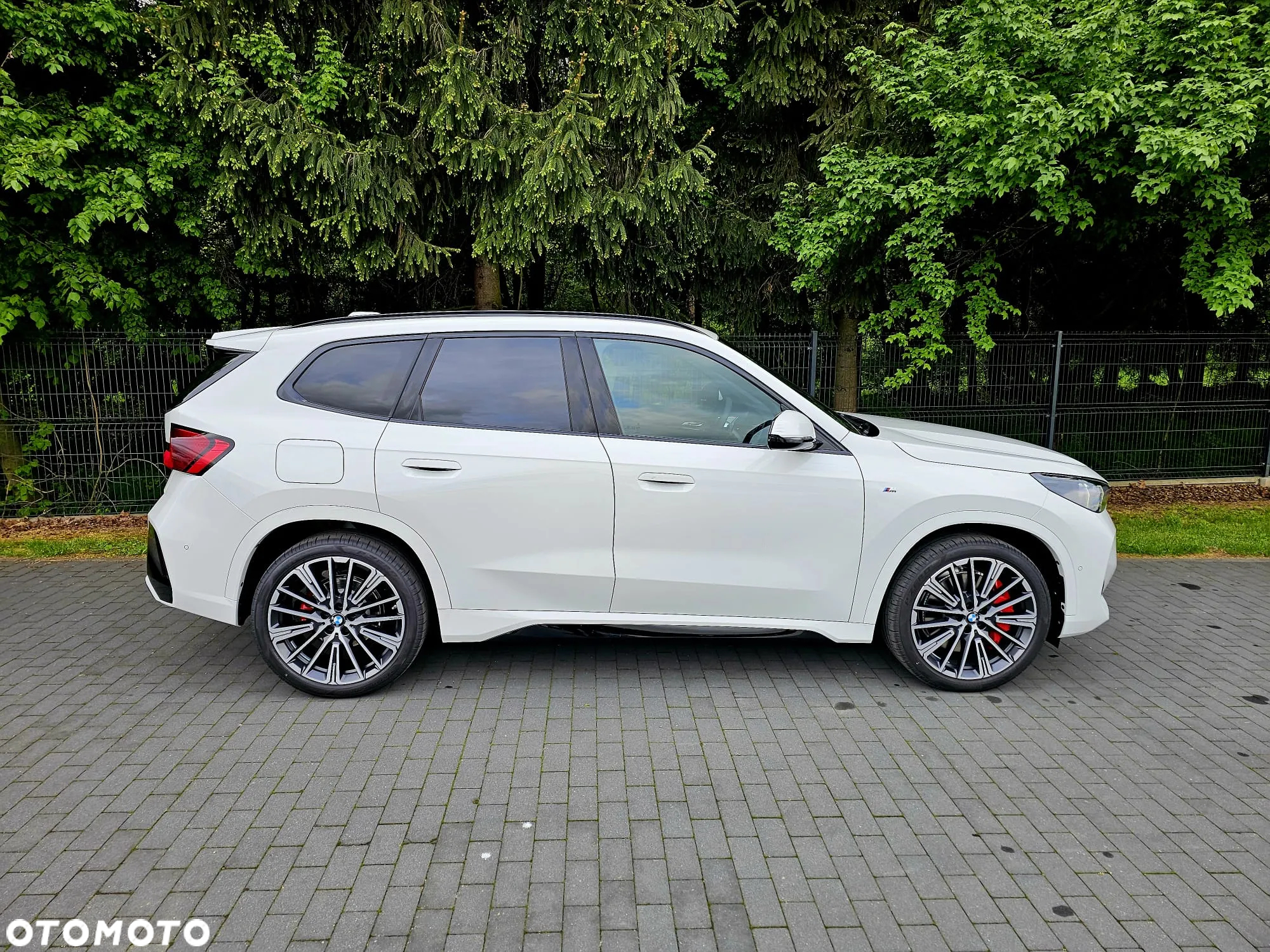 BMW X1 sDrive20i mHEV - 9
