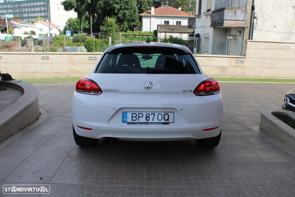 VW Scirocco 2.0 TFSi Sport DSG - 16