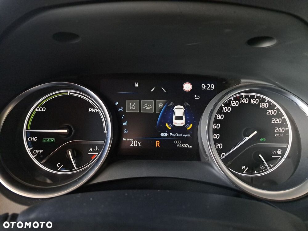 Toyota Camry 2.5 Hybrid Prestige CVT - 35