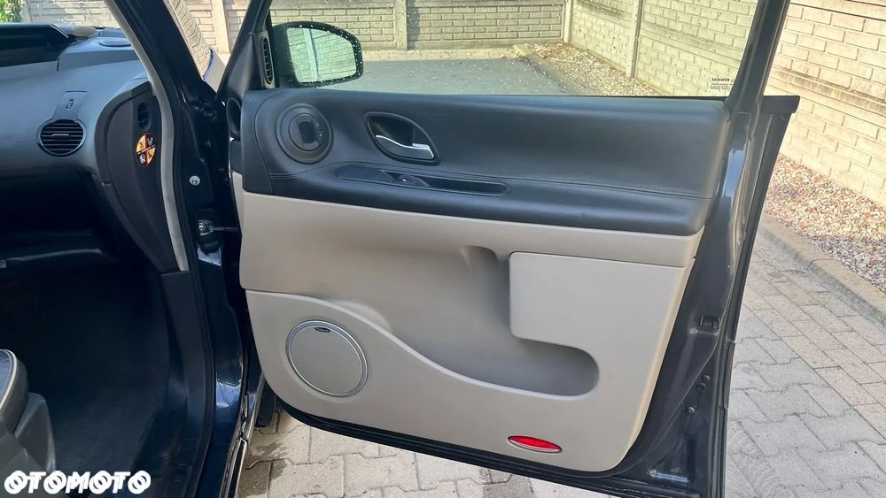 Renault Grand Espace 2.0 Navitech - 8