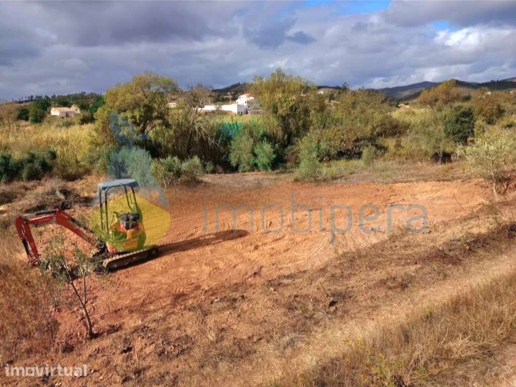 Terreno com prado natural, a 8 km de Messines, cultura arvense e le... - Grande imagem: 3/7