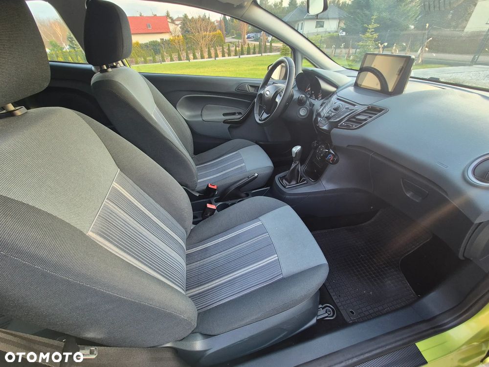 Ford Fiesta 1.25 Champions Edition - 19
