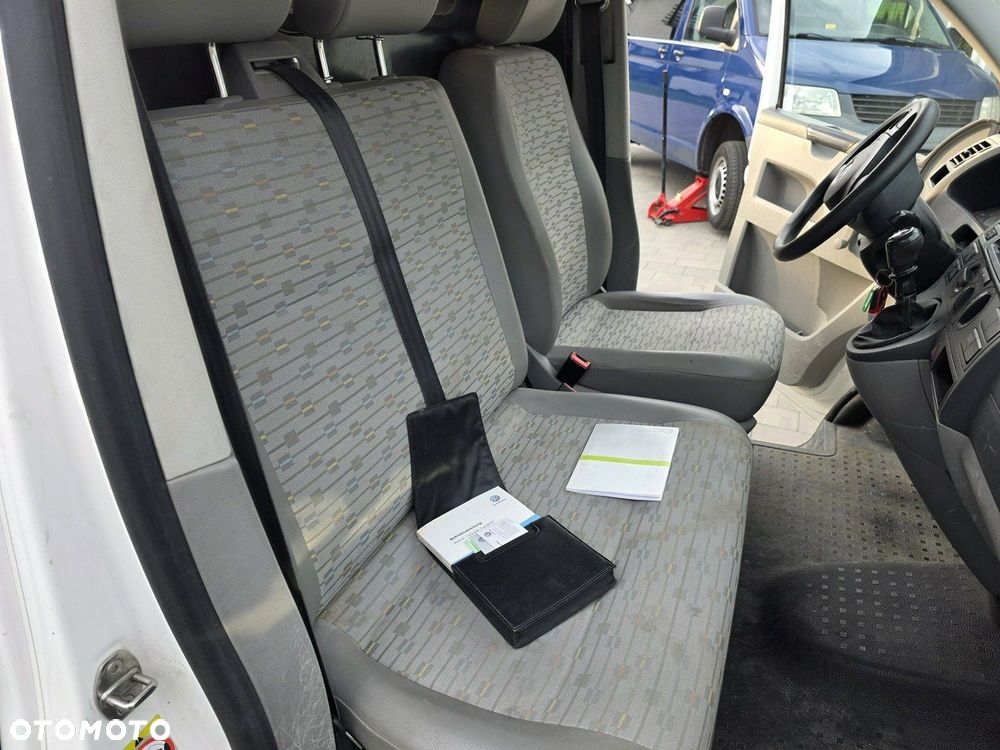 Volkswagen Transporter - 10