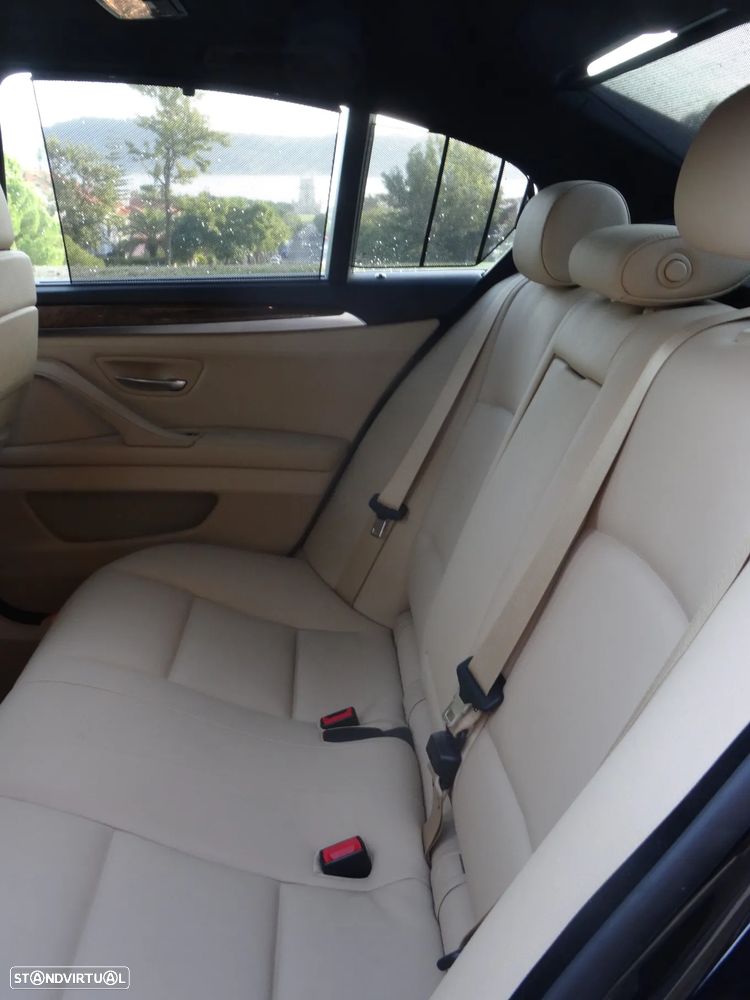 BMW 535 i Pack M Auto - 19