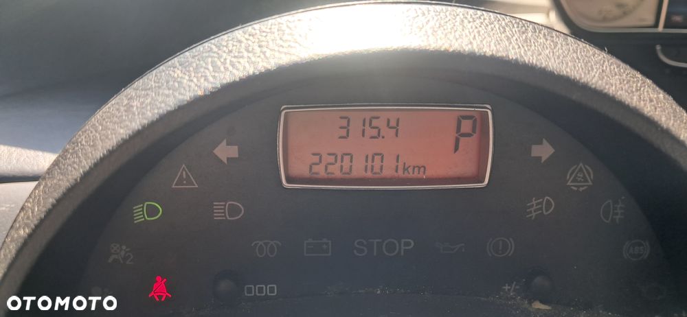 Peugeot 807 2.0 HDi Premium - 11