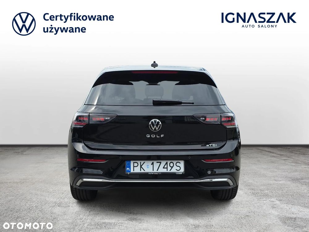 Volkswagen Golf - 4