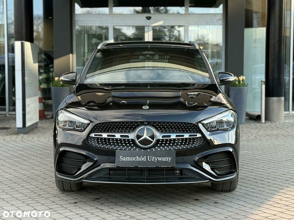Mercedes-Benz GLA - 5
