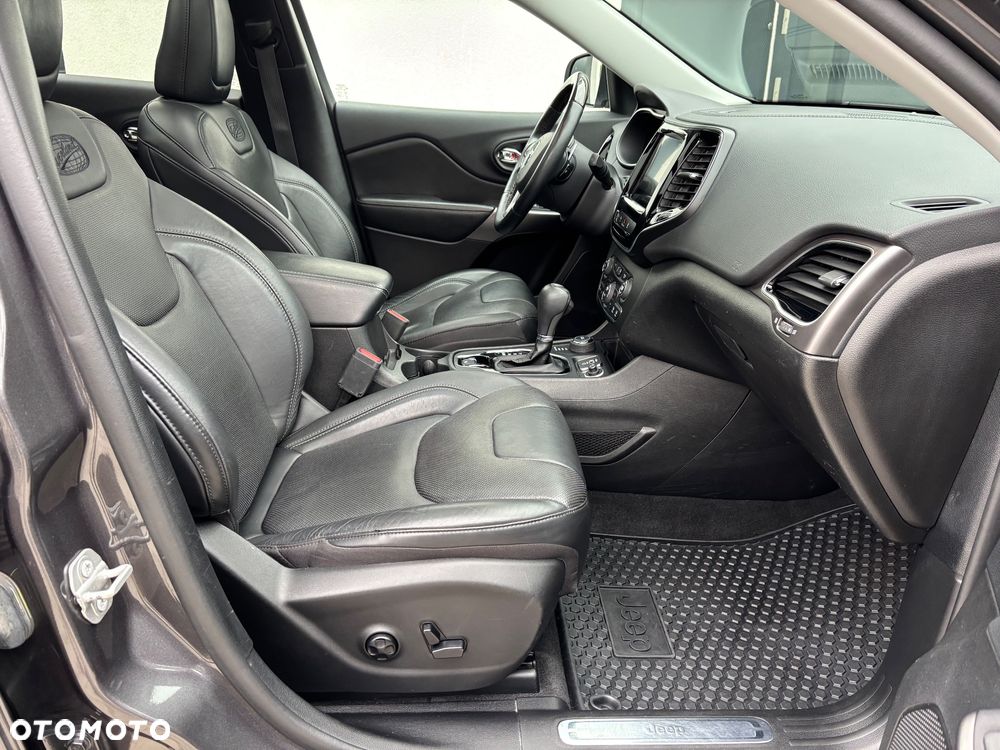 Jeep Cherokee 2.0 GME Active Drive I Overland - 34