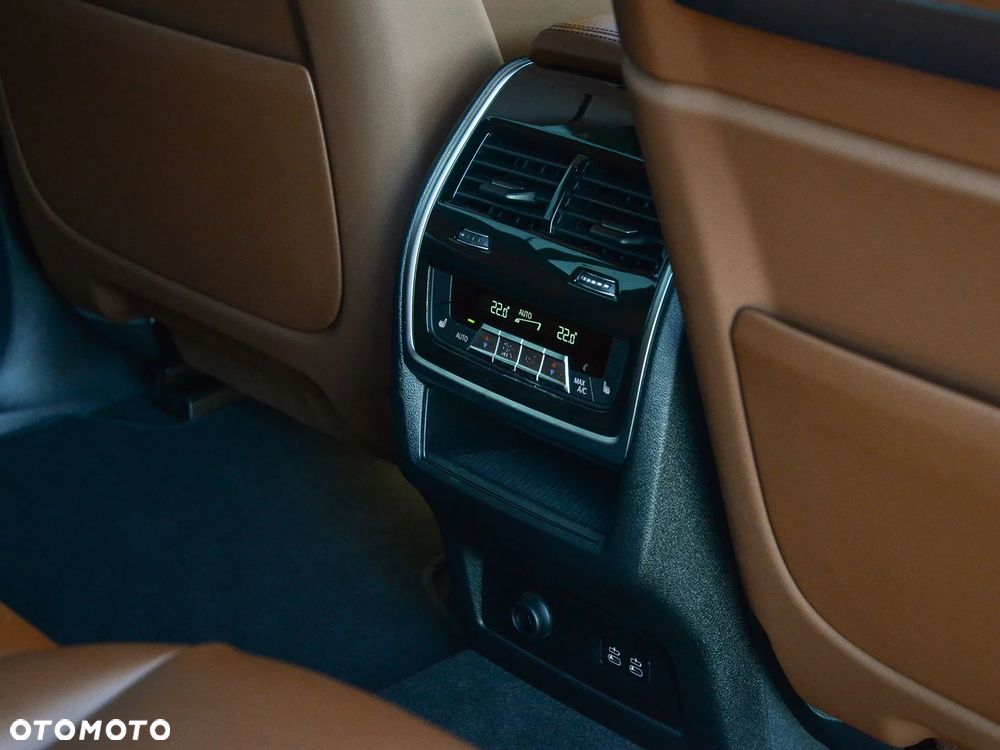 BMW X7 xDrive40i mHEV M Sport sport - 33