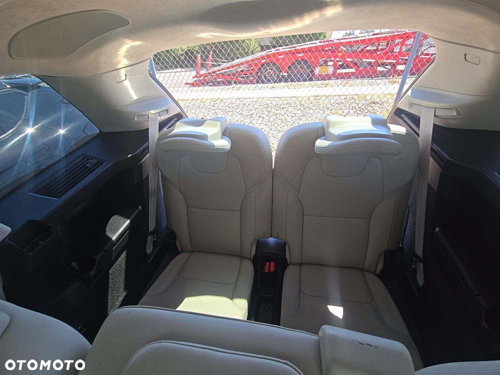 Volvo XC 90 T8 AWD Plug-In Hybrid Inscription 7os - 18