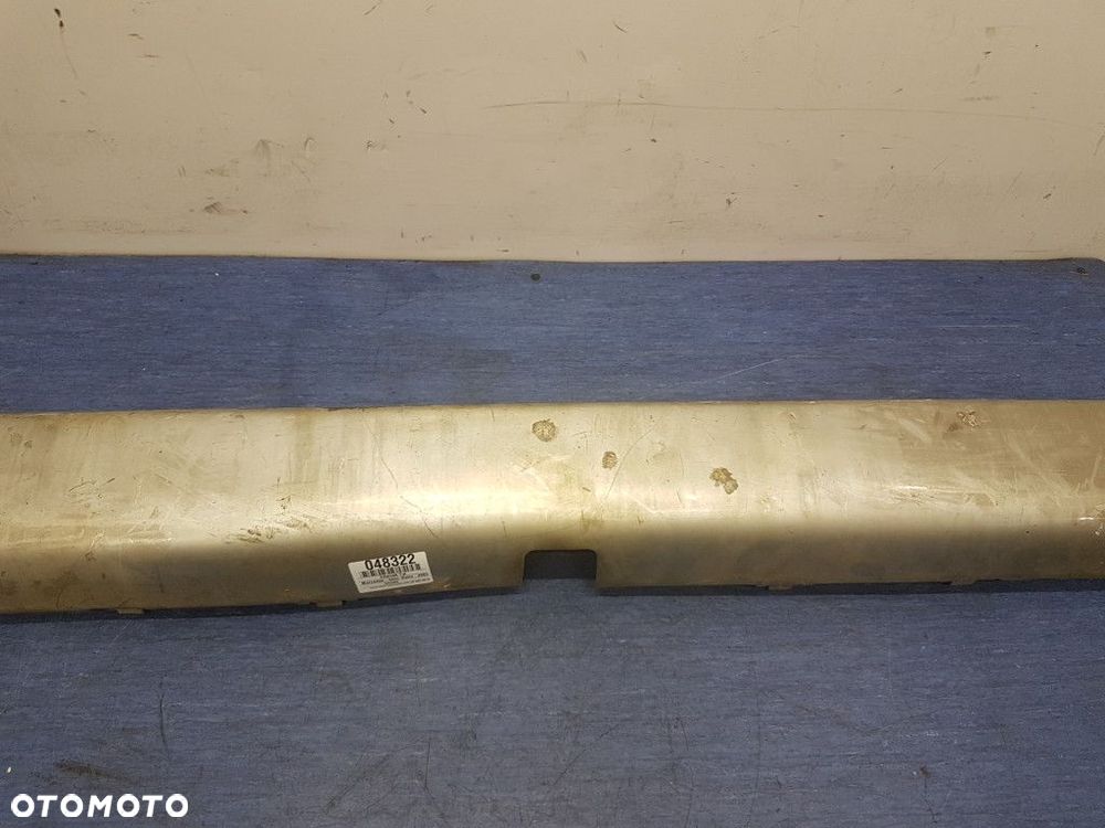 MERCEDES-BENZ VIANO W639 ZDERZAK TYŁ - 3