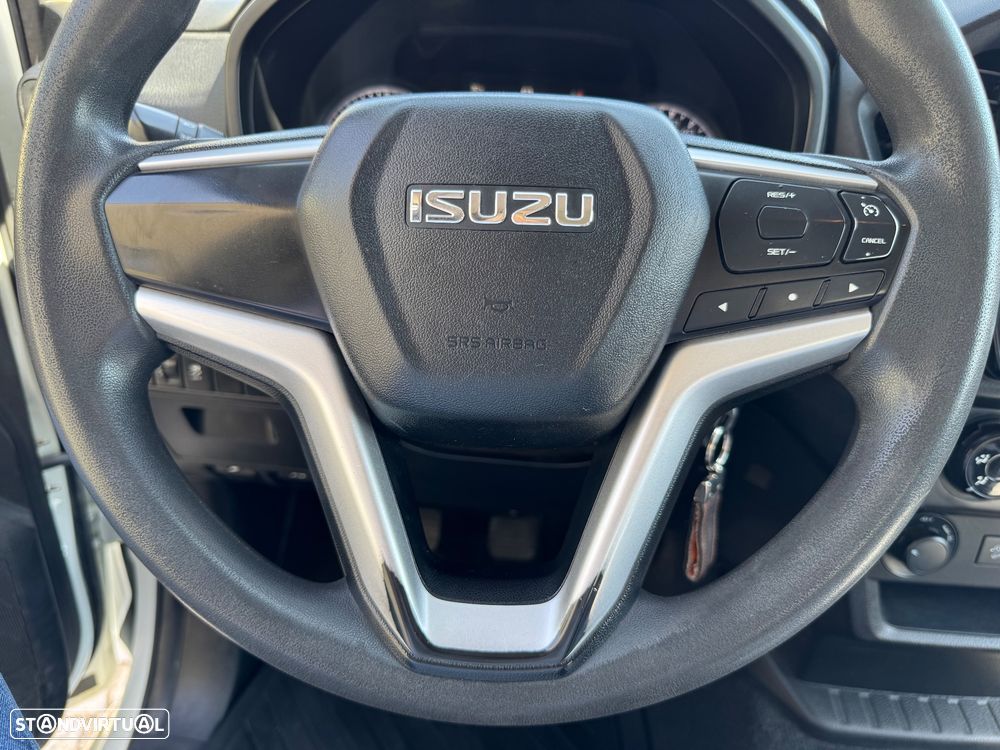 Isuzu D-MAX 1.9 DDi 4X4 IVA DEDUTÍVEL X-CAB LONG 3LUG. - 45
