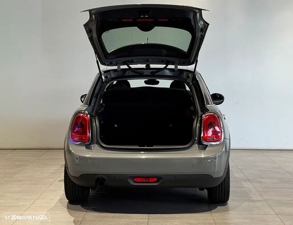 MINI 5 Portas One D - 13