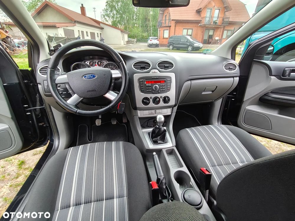 Ford Focus - 18