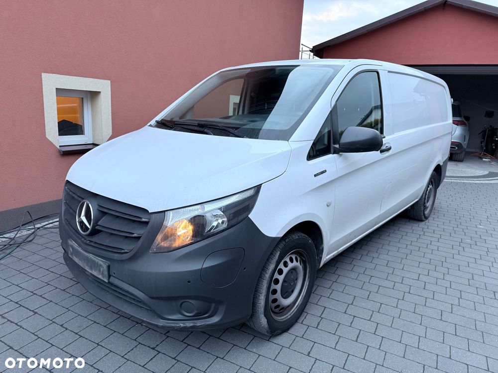 Mercedes-Benz eVito - 17