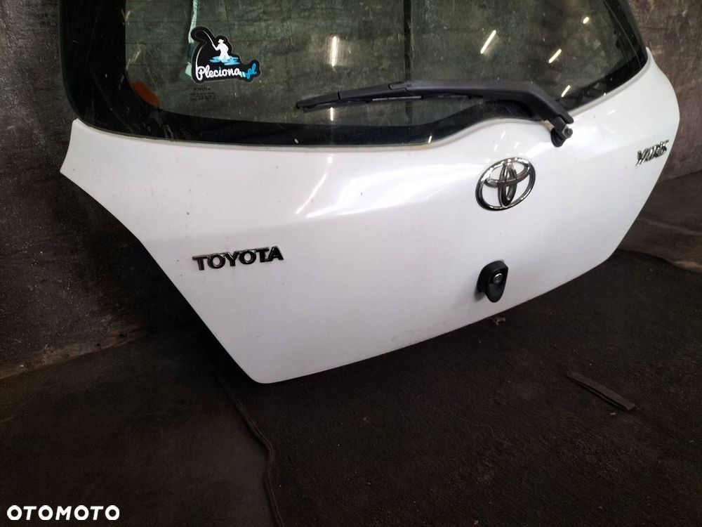 KOMPLETNY TYŁ KLAPA ZDERZAK LAMPA TYŁ TOYOTA YARIS II 068 HB 5D - 20
