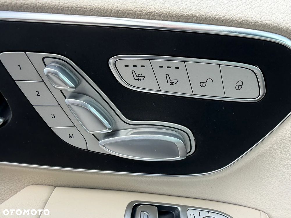 Mercedes-Benz Klasa V 300 d Exclusive 9G-Tronic (d³ugi) - 10