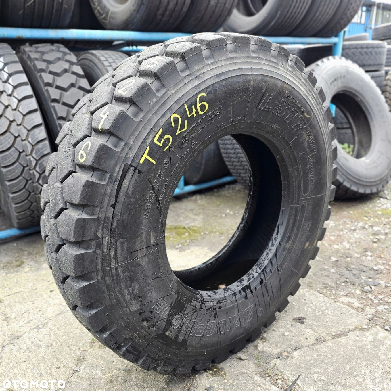 13R22,5 BRIDGESTONE L317 EVO 17mm OPONA UŻYWANA BUDOWLANA NAPĘDOWA T5246 - 4