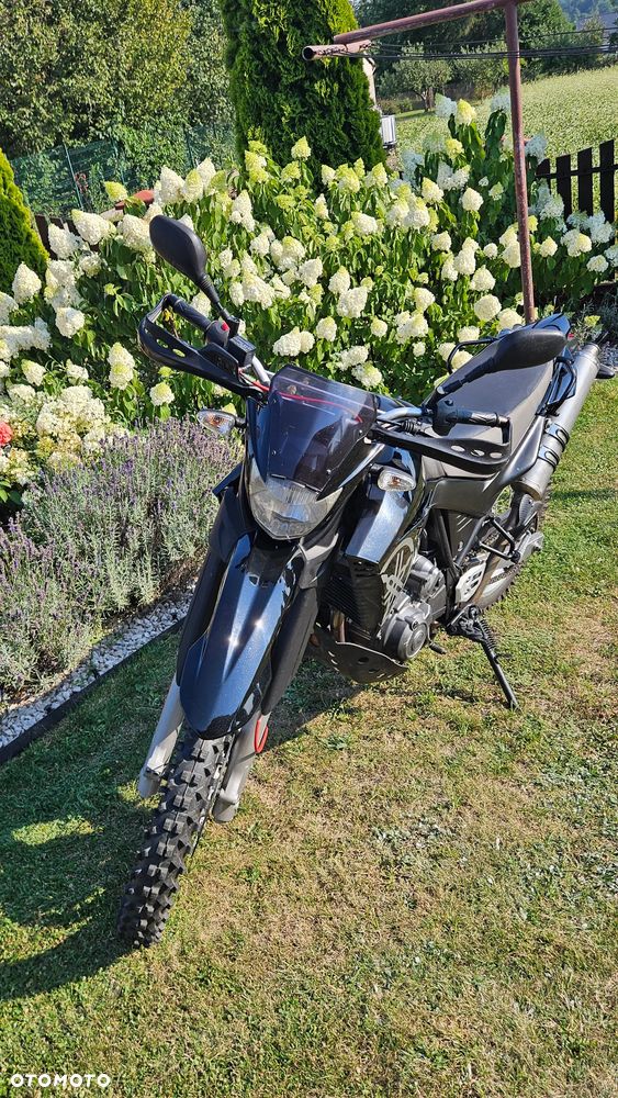 Yamaha XT - 6